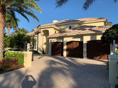 1200 Thatch Palm Dr, Boca Raton, FL, 33432