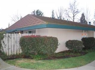 211 Roundtree Ct, Sacramento, CA