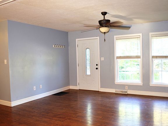 Family Room/entry