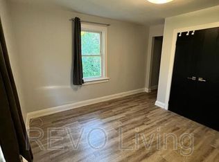 29 Haynes Ave #Ave3, Saint Catharines, ON L2R 3Z2
