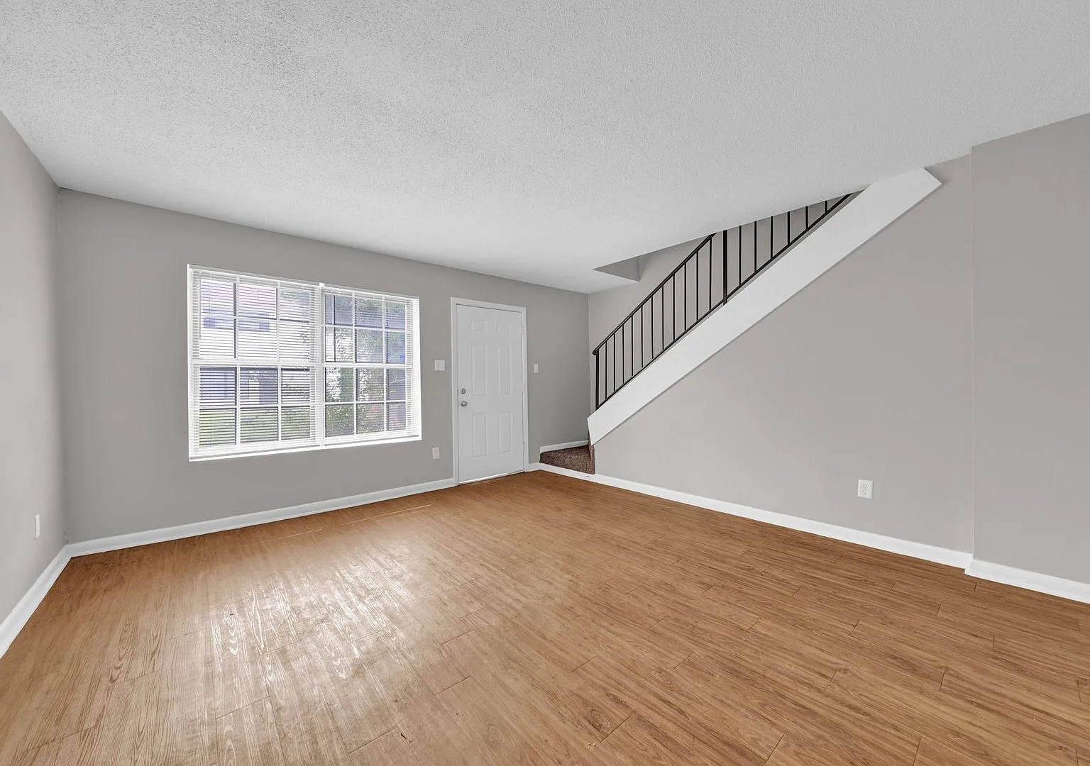 Affordable Housing Close to U of M & Highland — Photo 3
