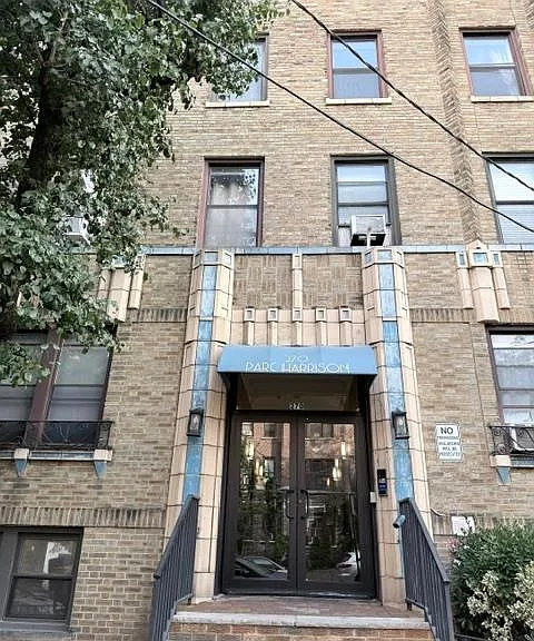270 Harrison Ave #105 — Photo 9
