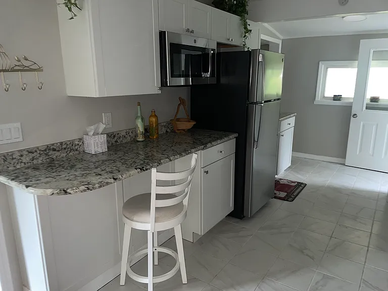 1001 Rue Max St — Photo 7