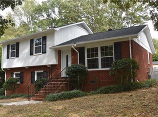 6625 Lynmont Dr, Charlotte, NC 28212