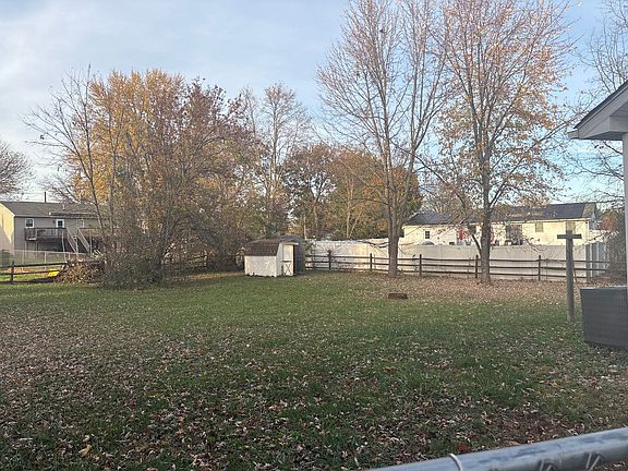 2nd image of 107 Heritage Ct