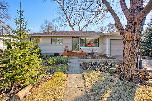 1730 Westhaven Dr photo 1