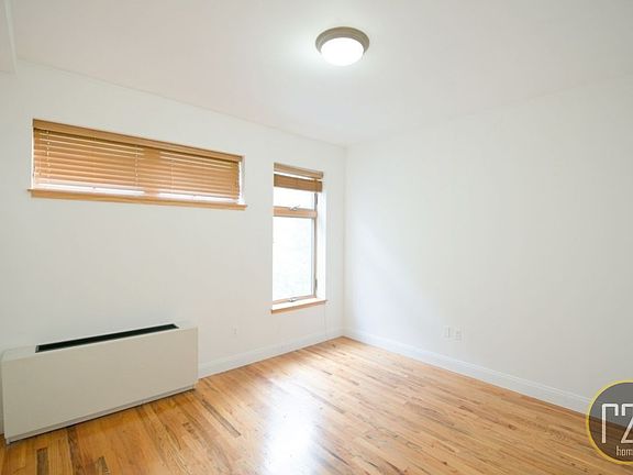 5th image of 14-25 Broadway #6C