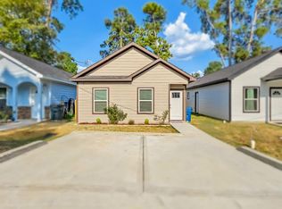 861 Palmdate, Montgomery, TX 77316