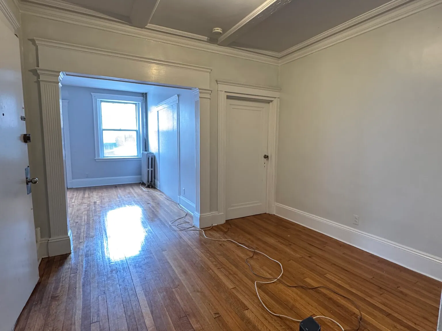 4 bed, 1950 sqft, $4,300 — Photo 4
