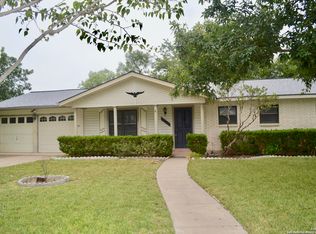 6606 Desilu Dr, San Antonio, TX 78240