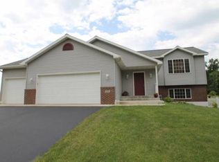 1502 24th St SE, Saint Cloud, MN 56304