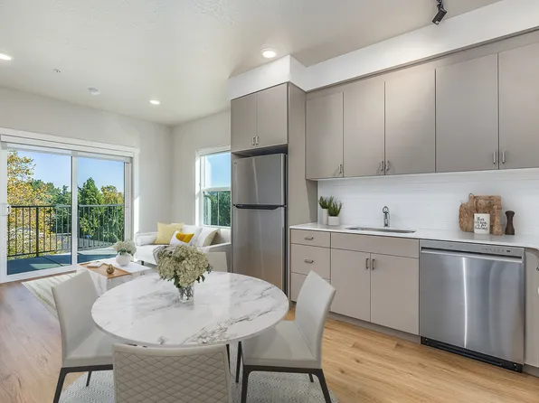 Luka Apartments, 309 E 36th St #305-402, Garden City, ID 83714