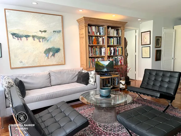1065 Park Avenue 3B image 2 of 11