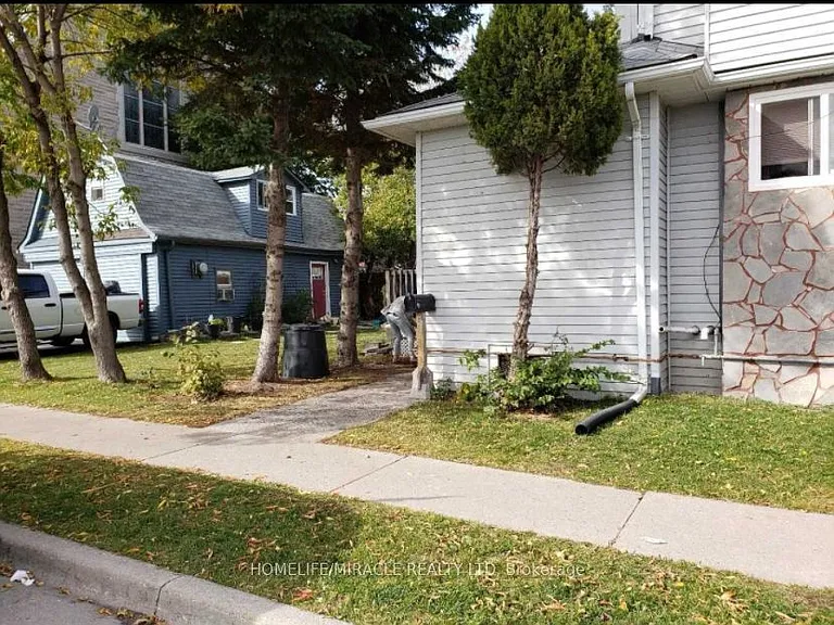 598 Front St — Photo 5