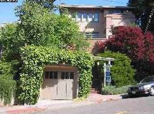 151 Mountain Ave, Piedmont, CA 94611