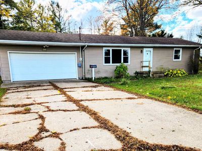 5735 W Freeland Rd, Freeland, MI, 48623