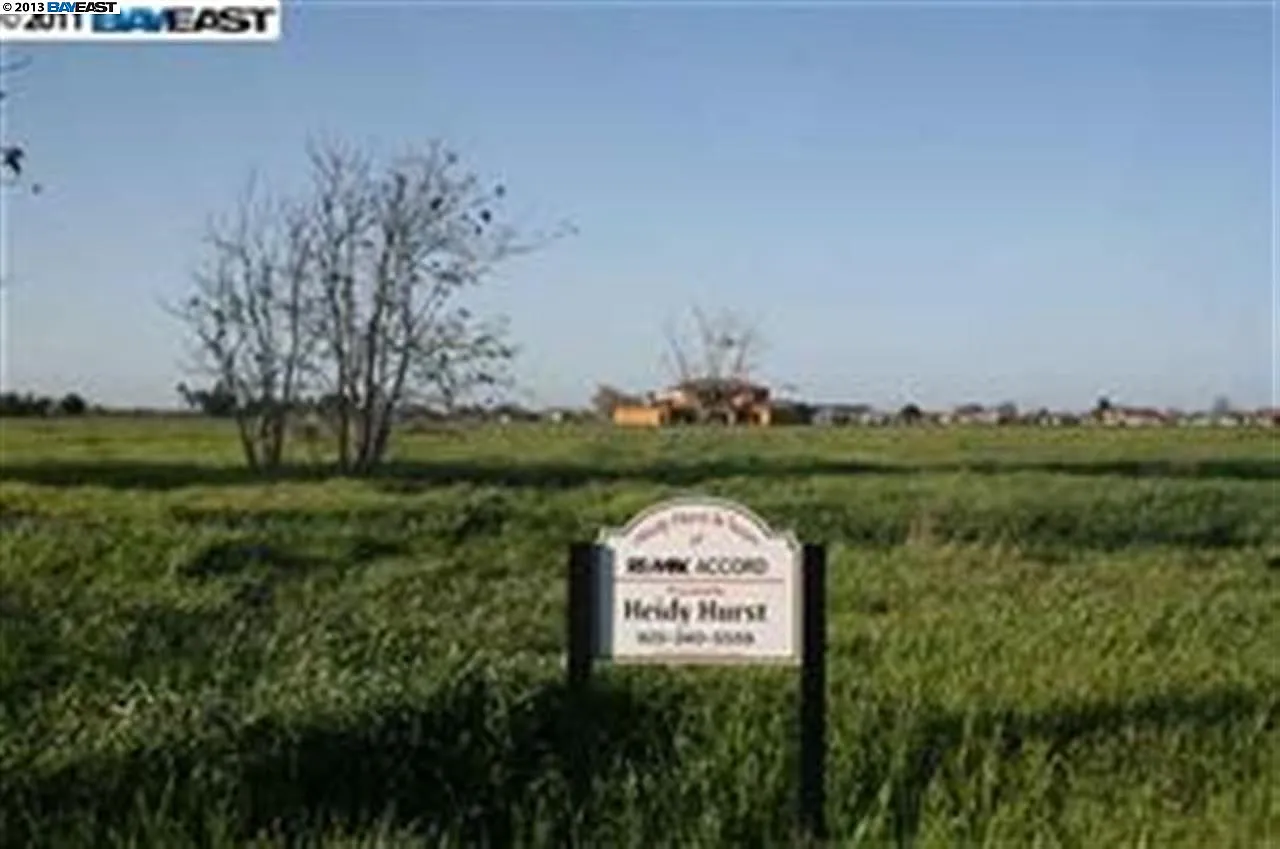 2200 Delta Rd photo 1
