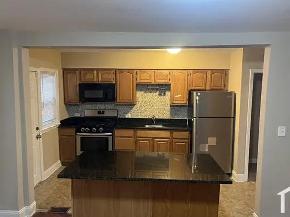 445 Random Rd, Baltimore, MD 21229
