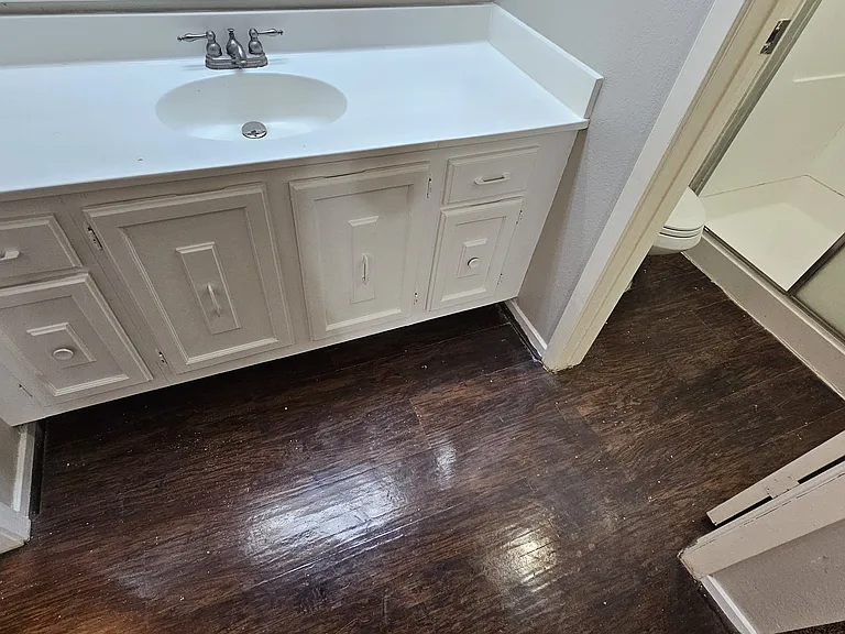 18015 Autumn Hills Dr — Photo 10
