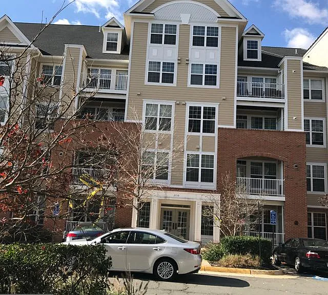 2701 Bellforest Ct #403 — Photo 24