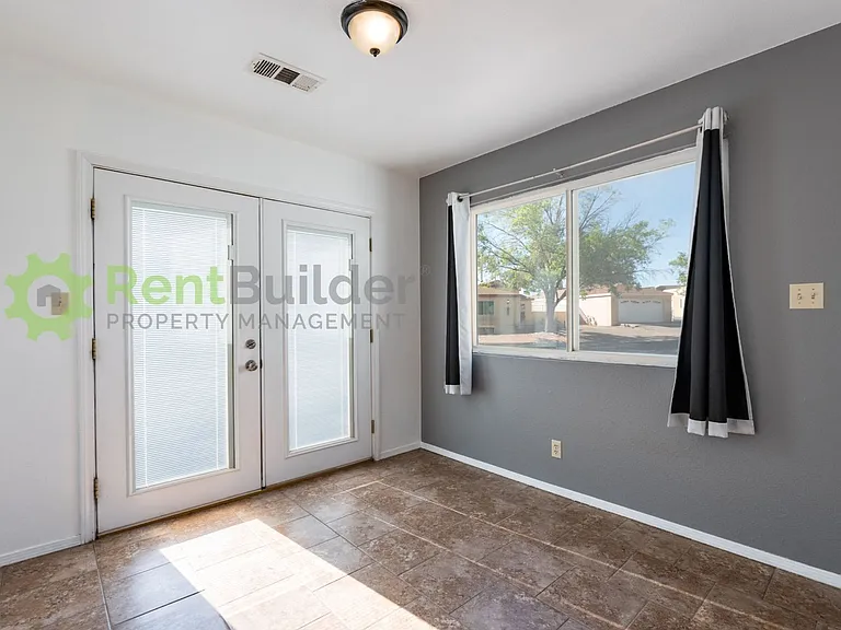1864 Blackberry Rd NE — Photo 13