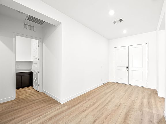 4 web or mls Lennar 7297 Smart Tech Ave 4
