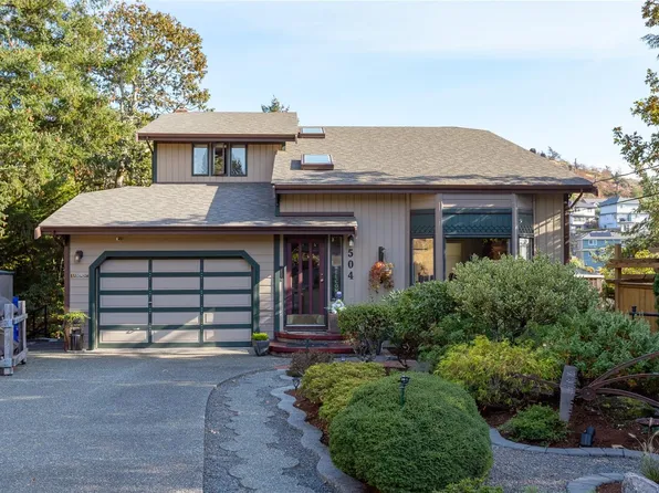 504 Langvista Dr, Langford, BC V9B 5N3