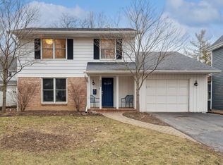 116 E North Ave, Lake Bluff, IL