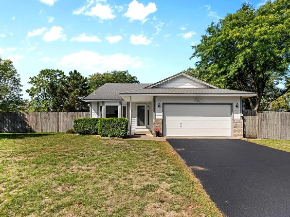 13778 Swallow St NW, Andover, MN 55304