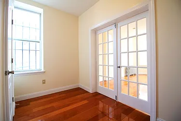 Rented by Next Door Realty NYC