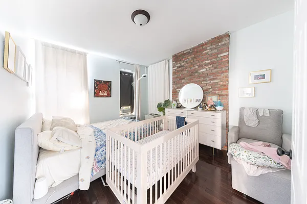 Rented by Corcoran | media 27