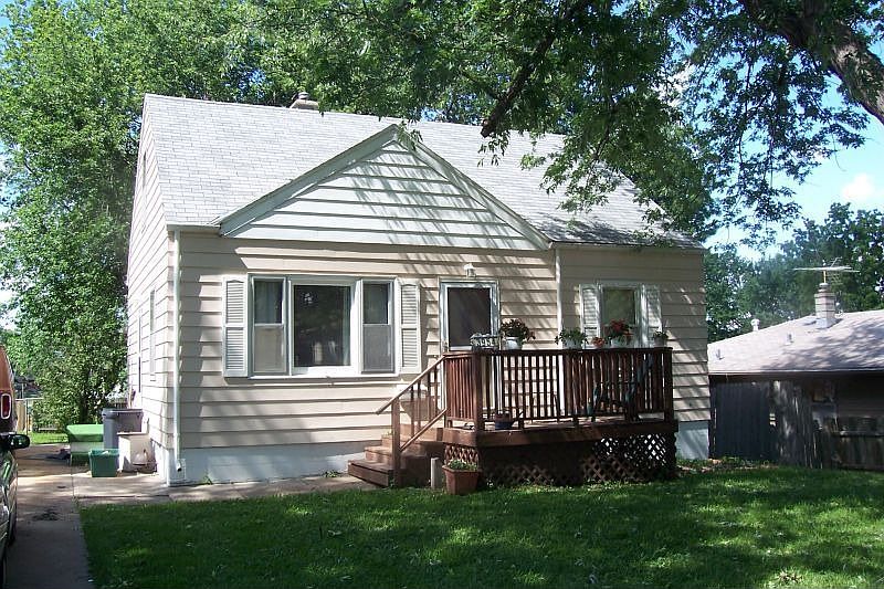 1st image of 3954 East St