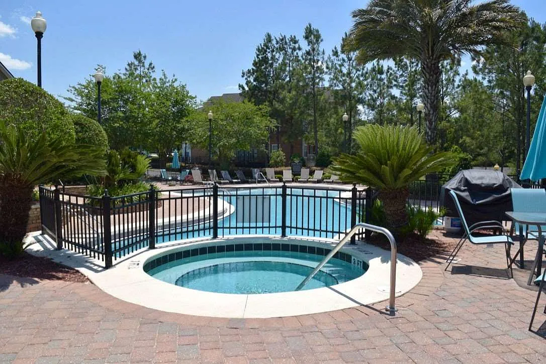 2 bed, 1525 sqft, $2,000 — Photo 3