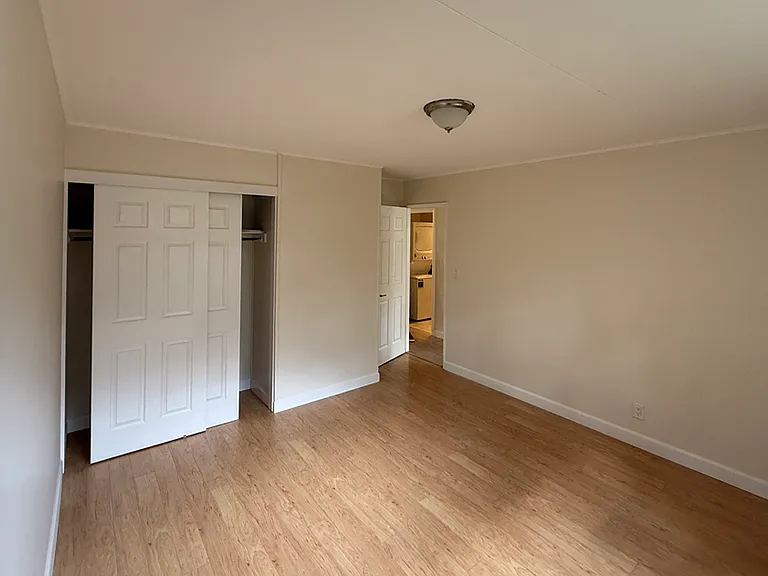 1111 Riverton Dr — Photo 5
