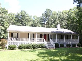 105 Bridle Ct, Greenwood, SC 29646