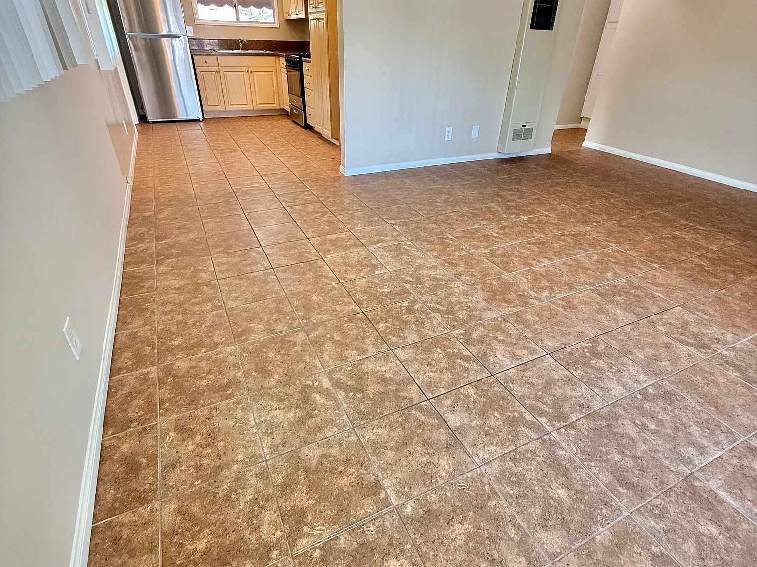 2 bed, $2,595 — Photo 3