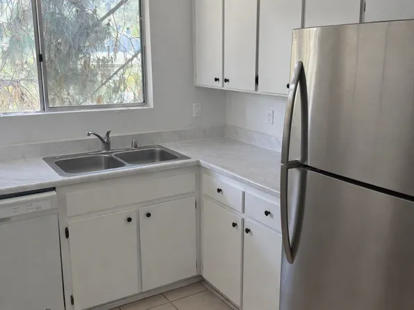 150 W Chase Ave APT B, El Cajon, CA 92020