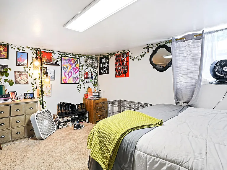 701 N Galapago St #C — Photo 11