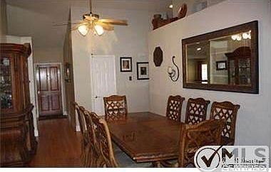 3rd image of 28727 Persimmon Ln