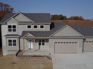 548 Greenway Point, Janesville, WI 53548