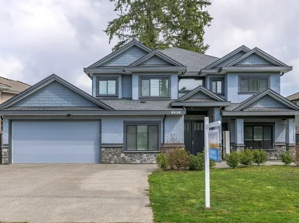 8538 156th St, Surrey, BC V3S 3R9