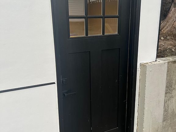 3rd image of 1033 S Henderson St #C