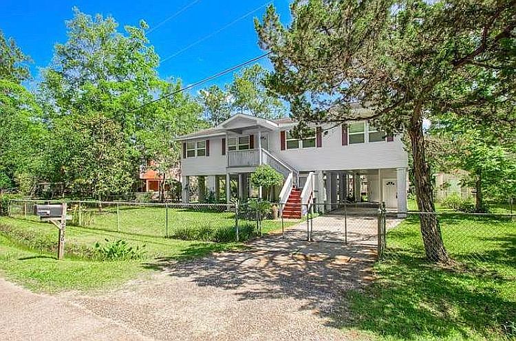 1st image of 28366 Lapont Dr