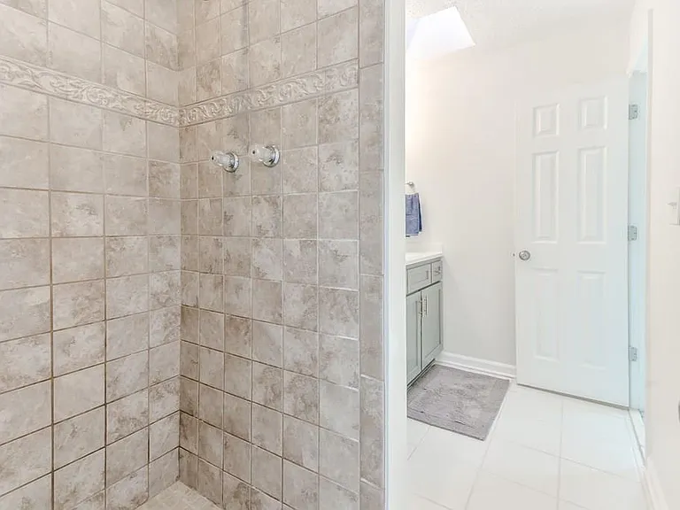 5007 Laurel Springs Way SE — Photo 24