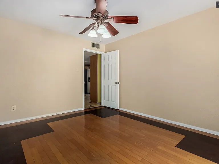 4403 S Terrace Rd — Photo 27