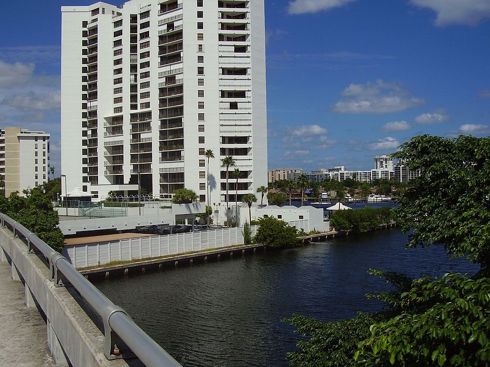 1st image of 300 Three Islands Blvd APT 304