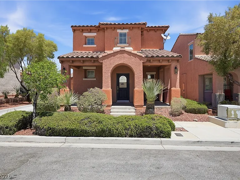 10416 Miners Gulch Ave — Photo 1