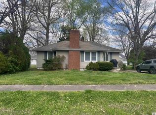 240 W 3rd St, La Center, KY 42056