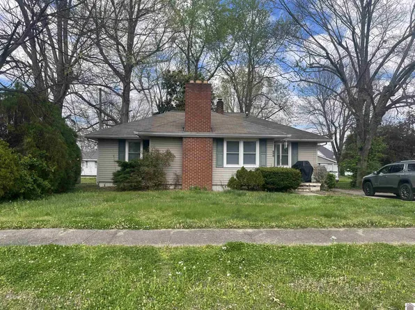 240 W 3rd St, La Center, KY 42056