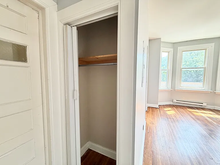 5 W Oakwood Pl #5 — Photo 5